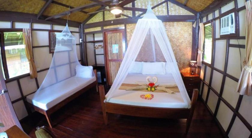 Secret Paradise Resort & Turtle Sanctuary ซาน วิเซนเต ภายนอก รูปภาพ