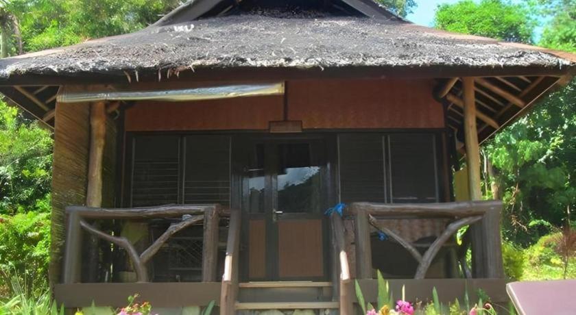 Secret Paradise Resort & Turtle Sanctuary ซาน วิเซนเต ภายนอก รูปภาพ