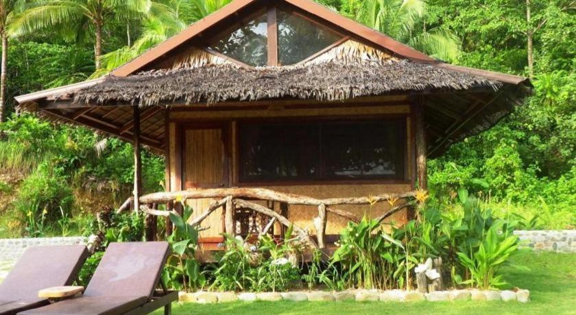 Secret Paradise Resort & Turtle Sanctuary ซาน วิเซนเต ภายนอก รูปภาพ