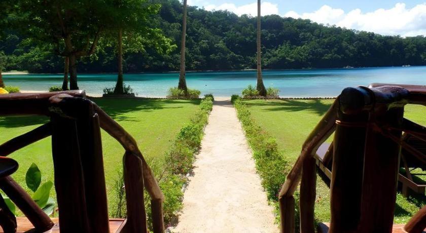 Secret Paradise Resort & Turtle Sanctuary ซาน วิเซนเต ภายนอก รูปภาพ