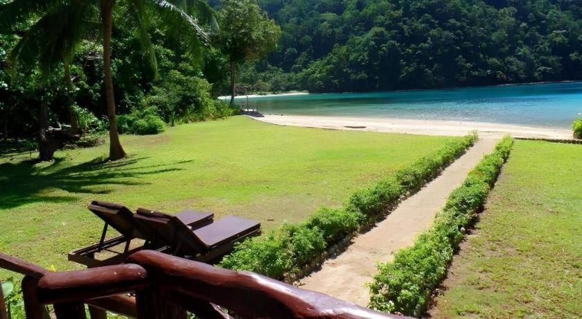 Secret Paradise Resort & Turtle Sanctuary ซาน วิเซนเต ภายนอก รูปภาพ